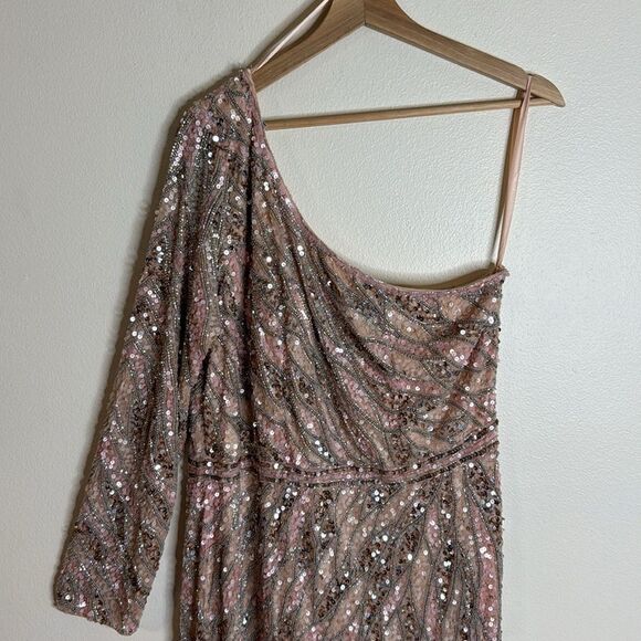 Mac Duggal One-Shoulder fully embellished sequin Sequin Gown dress size 16 4982 - Picture 3 of 13